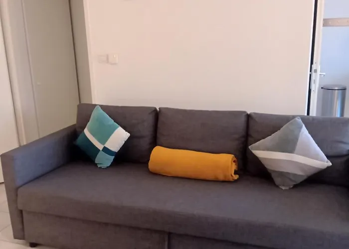 Proche De La Gare Avec Le Calme Des Vignes. Apartman *